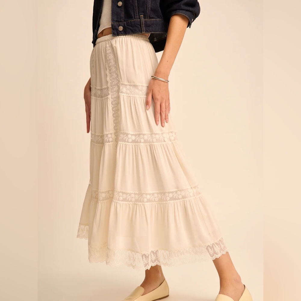 Reformation Cream Maxi Skirt - Picture 2 of 6